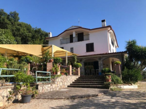 Гостиница Casa di Rebecca  Итри